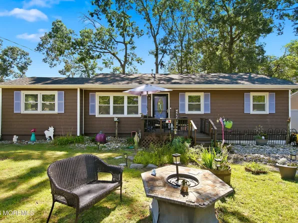 303 Lawrence Drive, Lanoka Harbor, NJ 08734