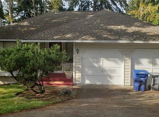 6813 119th Pl SE, Bellevue, WA 98006