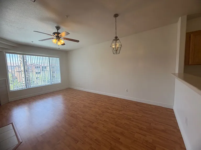 7131 S Durango Dr #304 — Photo 4