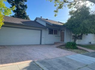 2380 Emerson St, Palo Alto, CA 94301