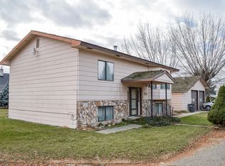 271 Cheyne Rd, Zillah, WA 98953