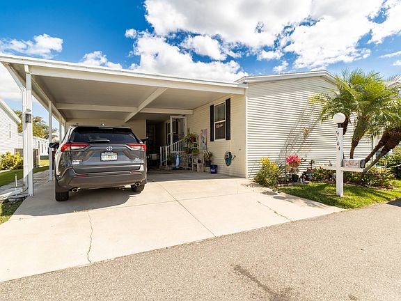 2nd image of 104 Reineke Rd