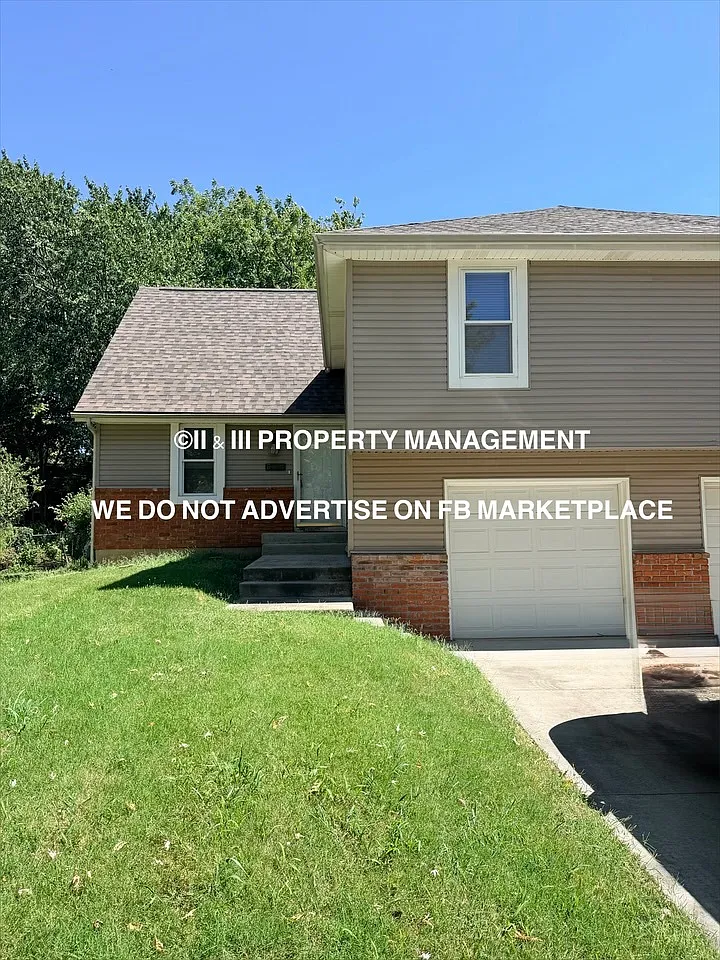 6123 Newton Street - 1 — Photo 1