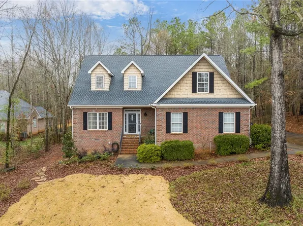 1744 Piedmont Dr, Auburn, AL 36830