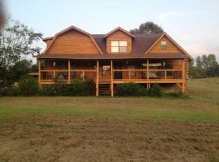 1743 Carsley Rd, Jackson, MS 39209