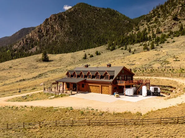 50 Stampede Dr, Laramie, WY 82070