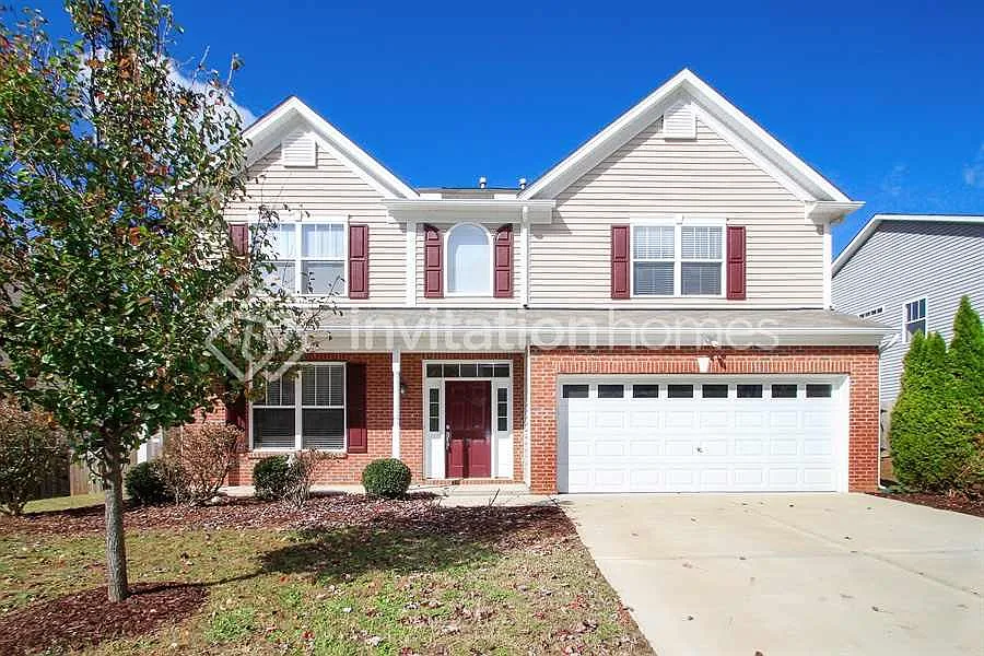 2119 Braedenfield Ln Holly Springs, NC 27540 — Photo 1