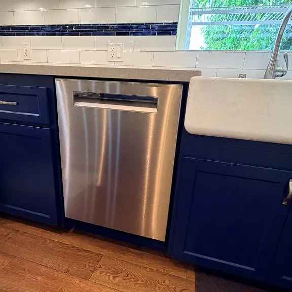 4545 Vesper Ave — Photo 8