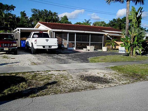 2nd image of 5 SE 10th Ct
