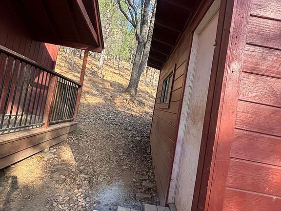 5th image of 12266 Black Oak Dr
