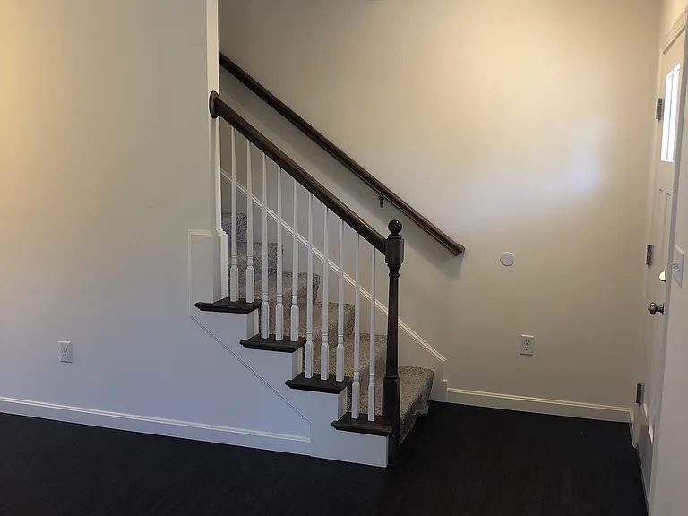 1 Grape St — Photo 9