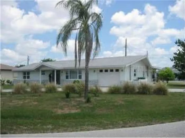 176 Dartmouth Dr, Port Charlotte, FL 33952