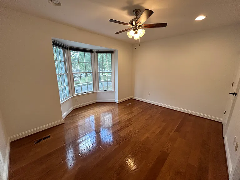 3525 Coventry Court Dr — Photo 35