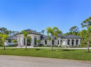 4565 Brynwood Dr, Naples, FL 34119