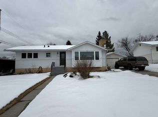 104 N Dorin Dr, Hinton, AB T7V 1B9