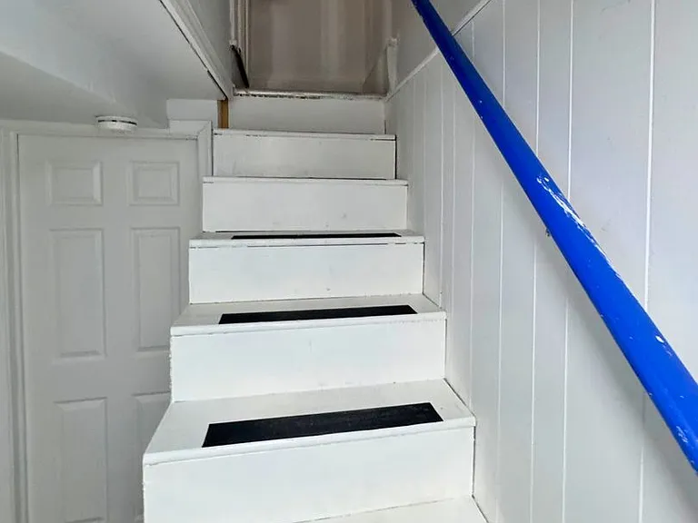 548 Radnor Ave — Photo 46