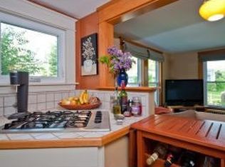 18 Park St, Eliot, ME 03903