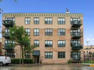 2512 N Bosworth Ave APT 203, Chicago, IL