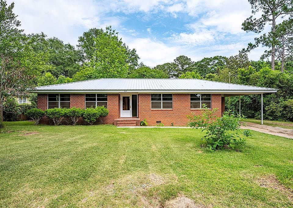 1st image of 484 Cinderella Ln SE
