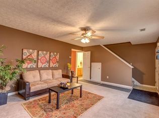 319 Turfway Dr, Lexington, KY 40516