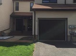 413 Oak Knoll Dr, Manalapan, NJ 07726