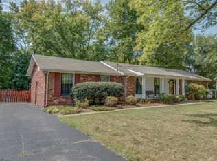 525 Hill Rd, Nashville, TN 37220