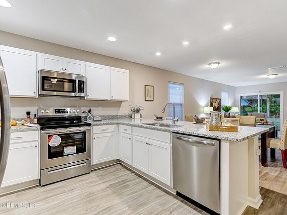 4th image of 8041 CANNON Street