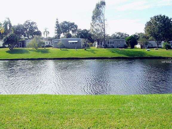 3rd image of 70 Cottagewood Dr #28