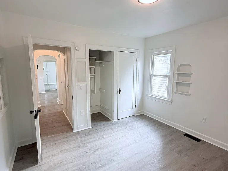 418 Sumner Ave — Photo 23