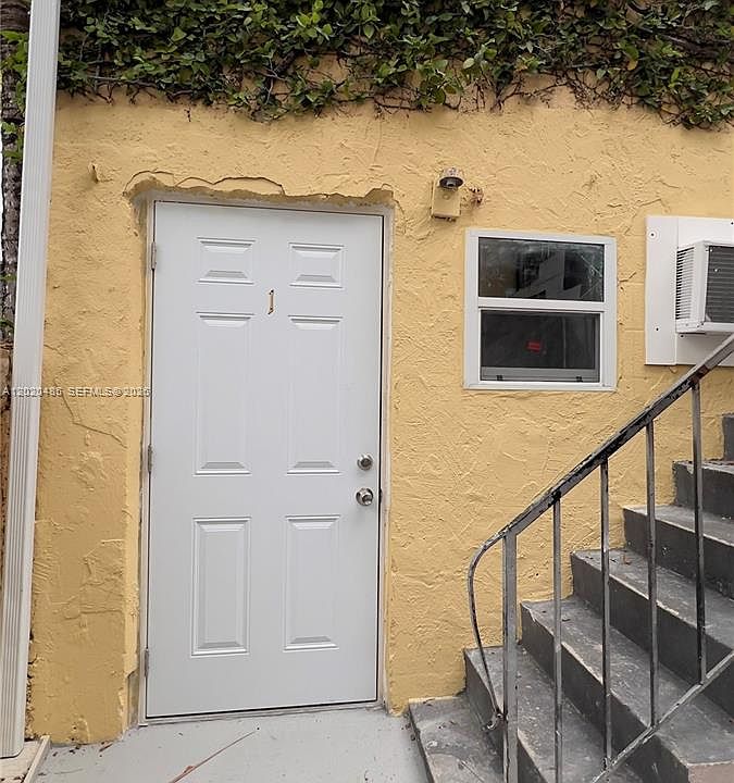 1st image of 1845 Bay Rd #1
