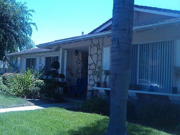 2nd image of 3569 W Cerritos Ave