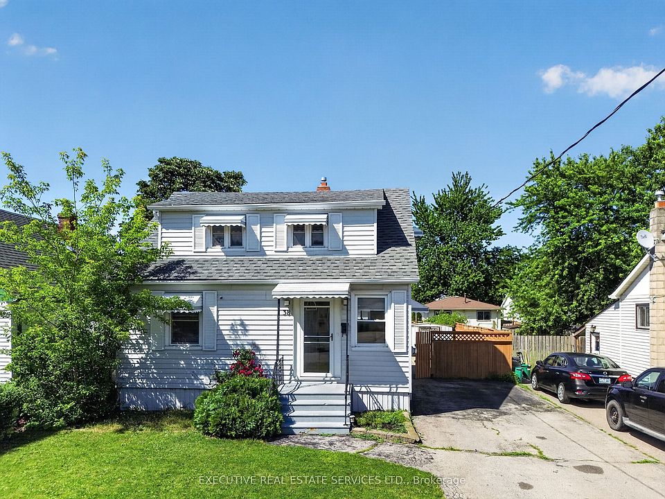 1st image of 38 Parker St