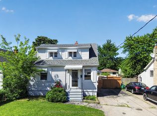 38 Parker St, Saint Catharines, ON L2S 1C5