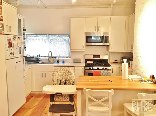 Rented by Brooklyn Heights Real Estate Inc | media 1