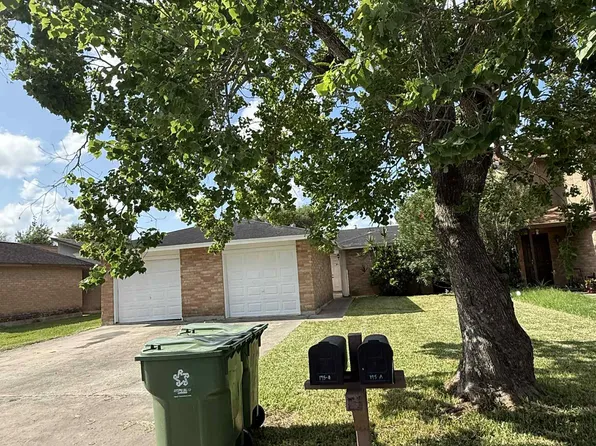 195 Glenbrook Dr APT B, Brownsville, TX 78521