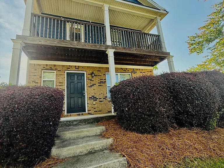 143 Fern Ridge Ct — Photo 1