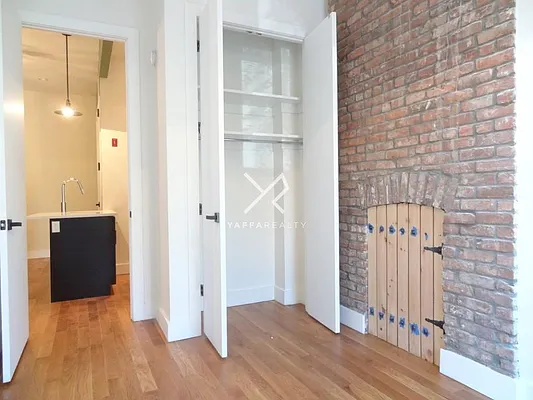 Rented by Yaffa Realty LLC | media 27