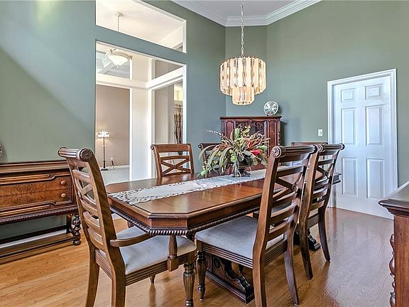 5th image of 8637 Summerville Pl