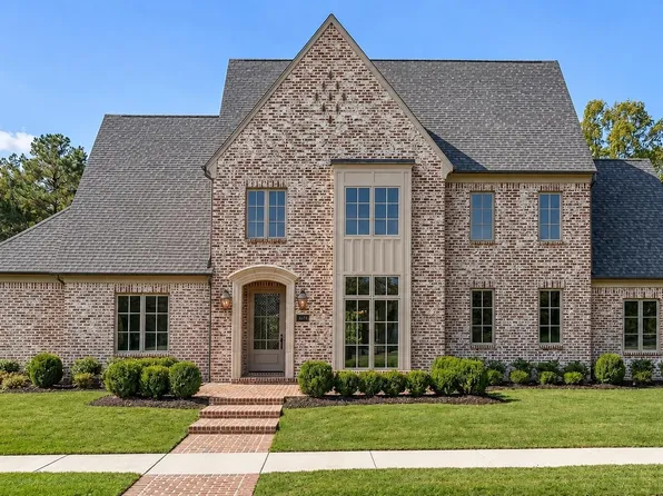 9136 Old Green Ln, Germantown, TN 38138
