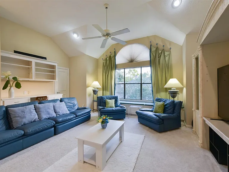14810 Tumbling Falls Ct — Photo 22