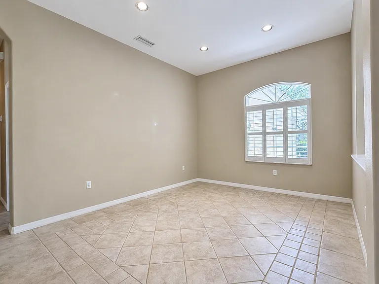 4625 Sweetmeadow Cir — Photo 4