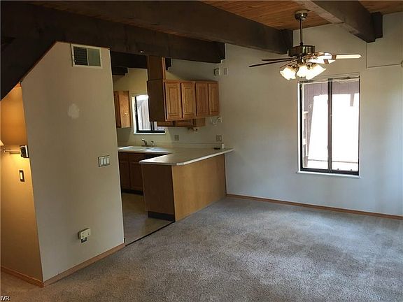 4th image of 916 Harold Dr #43