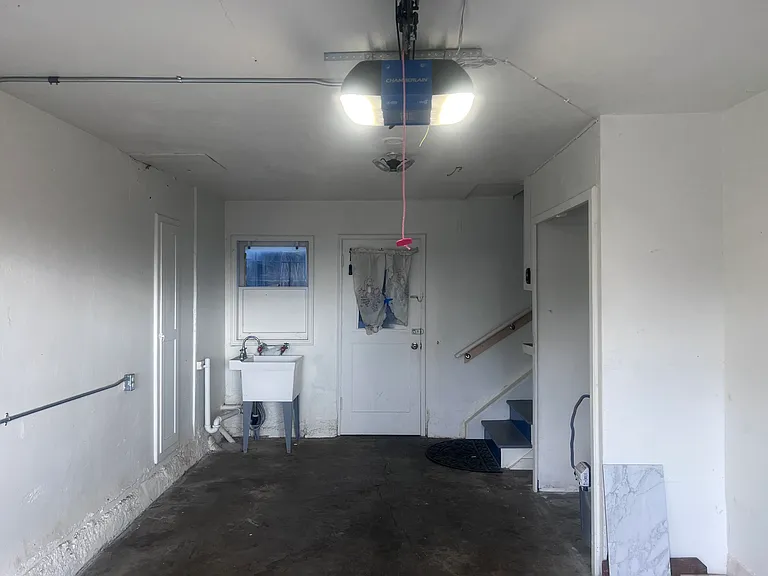 3804 Carrington St — Photo 9