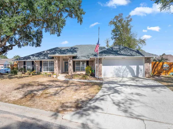 6966 Sundial Blvd, Milton, FL 32583