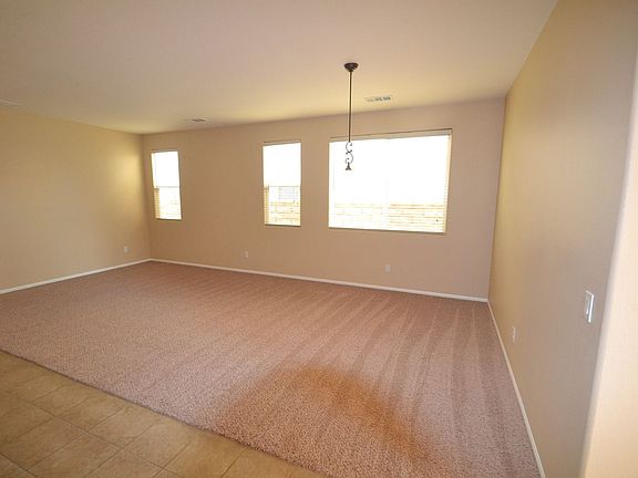 2nd image of 44842 Mariposa Dr