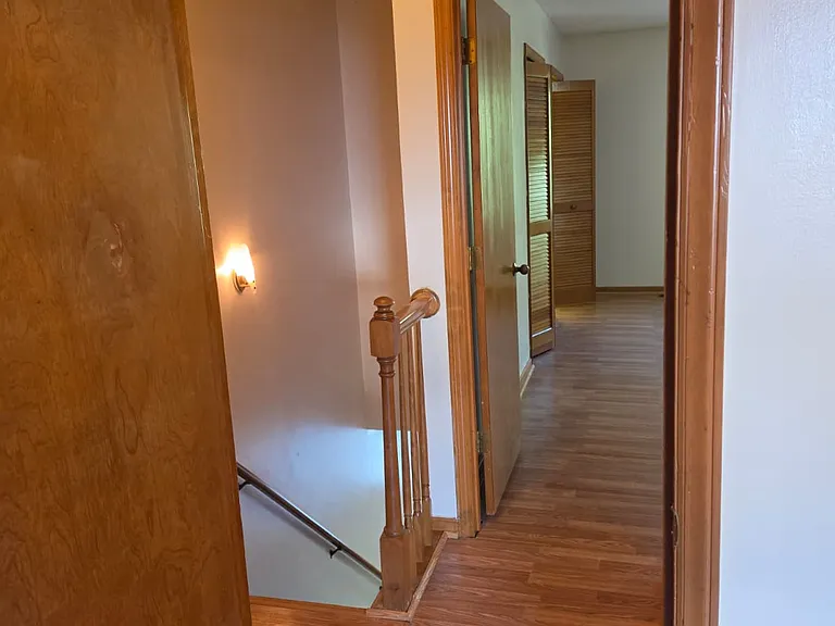 180 Glenwood Dr #1612 — Photo 2