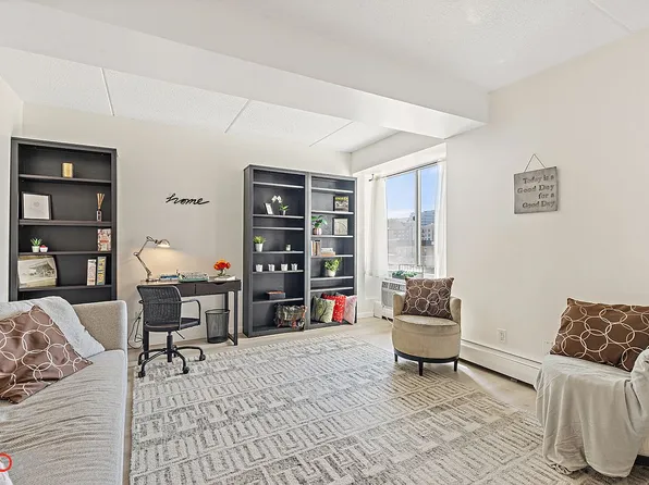 300 W 145th St APT 6M, New York, NY 10039