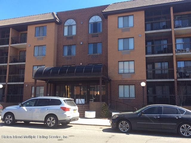 1st image of 95 Essex Dr #1F