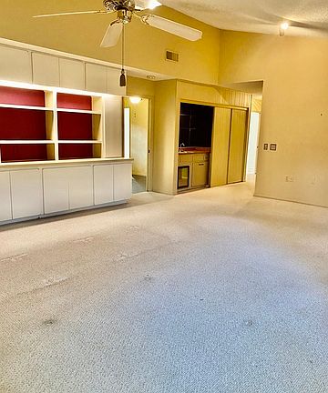 4th image of 3803 Barrington St APT 5C