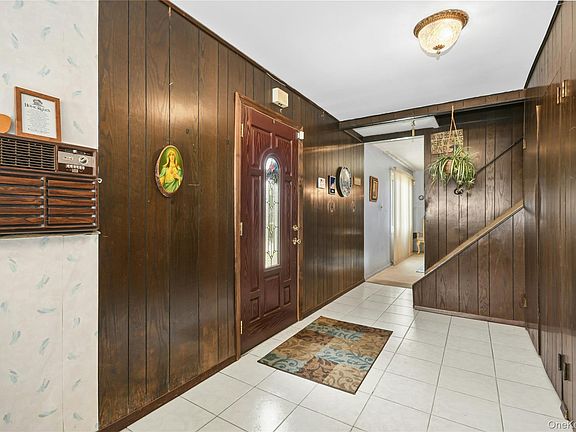 3rd image of 16 Sycamore Lane